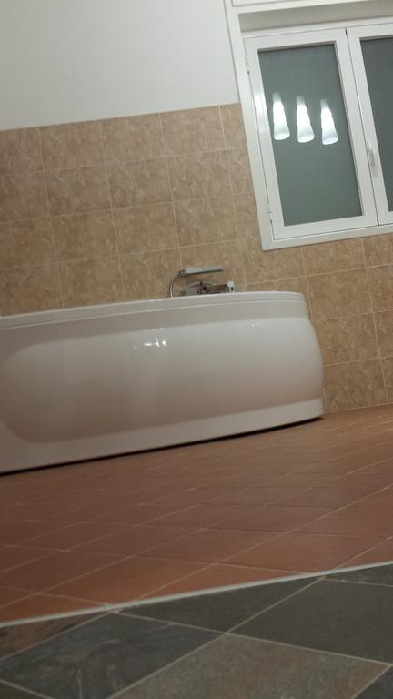 Peri Peri Holiday Home - Siracusa Solarino Luaran gambar